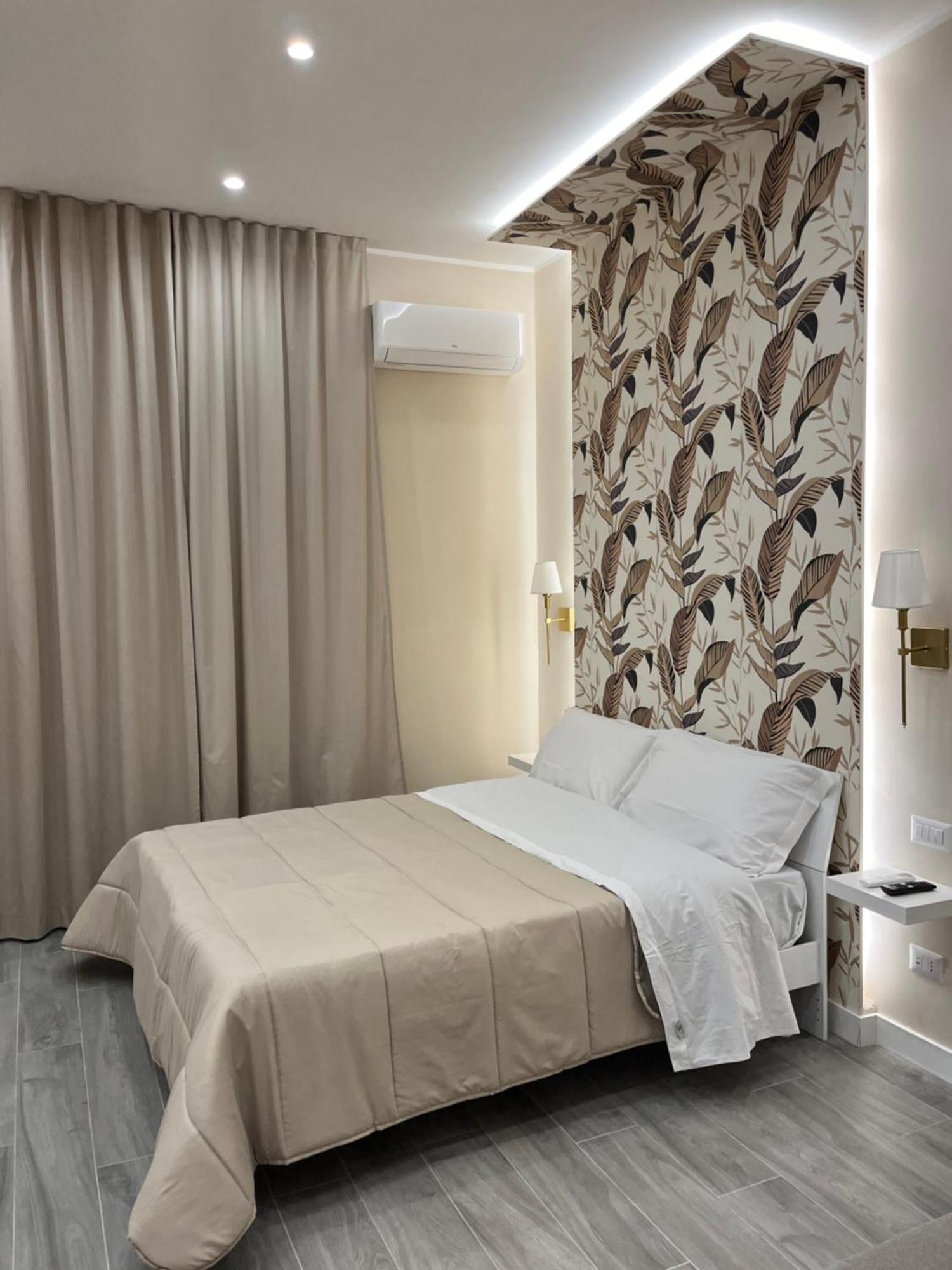 Cloes Rooms Napoli Bagian luar foto