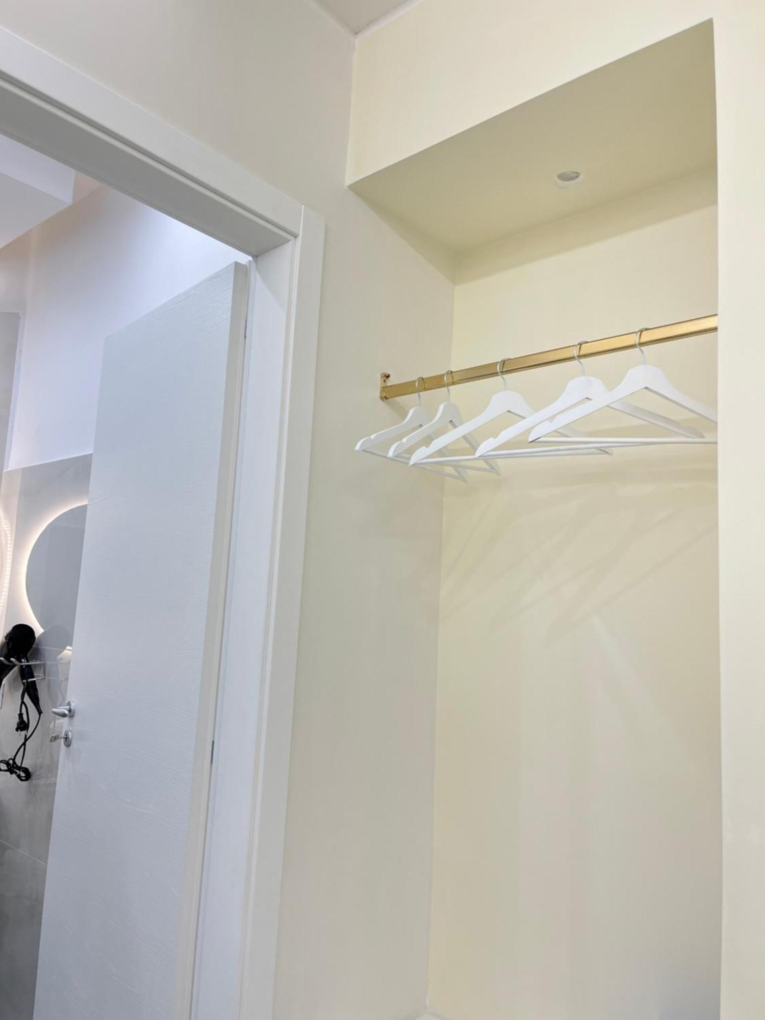 Cloes Rooms Napoli Bagian luar foto